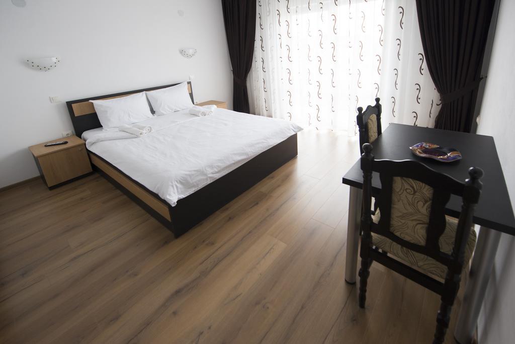 Pensiunea Daiana Residence Turda Bagian luar foto